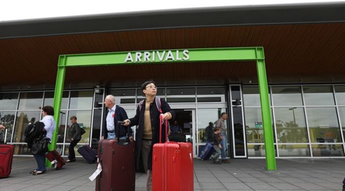 Hobart Airport eyes flights to New Zealand, Asia, as $200m expansion plan unveiled