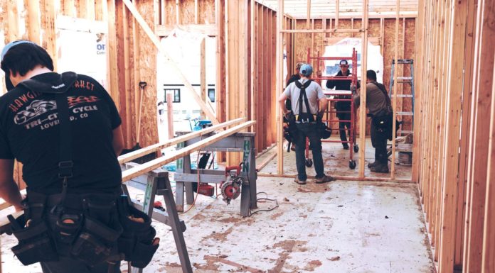 Students building futures in construction, woodworking at SHS – The Sheridan Press