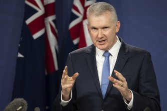 Government sparks fresh battle after scrapping building watchdog’s ‘ridiculous’ powers – Sydney Morning Herald